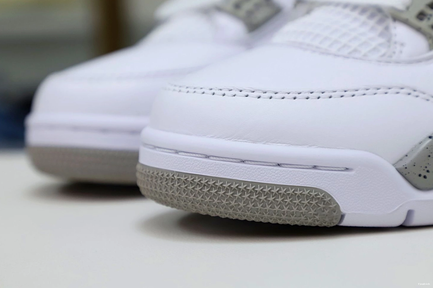 OREO' 'WHITE AIR 4 JORDAN RETRO 0824